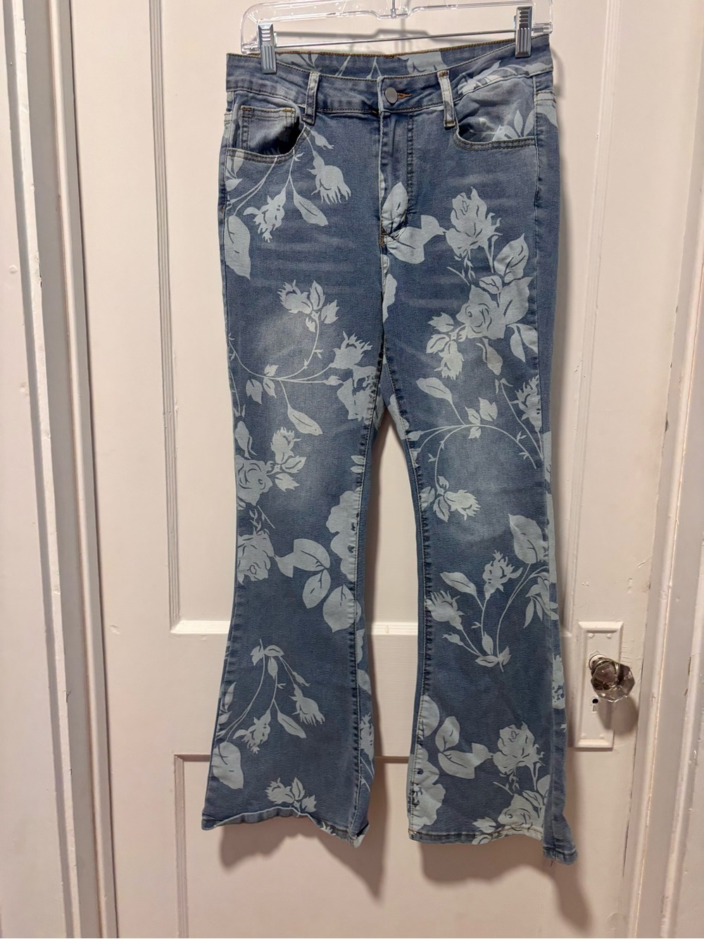 Women’s Blue Floral Print High-Waist Flared Jeans - Picture 2 of 5